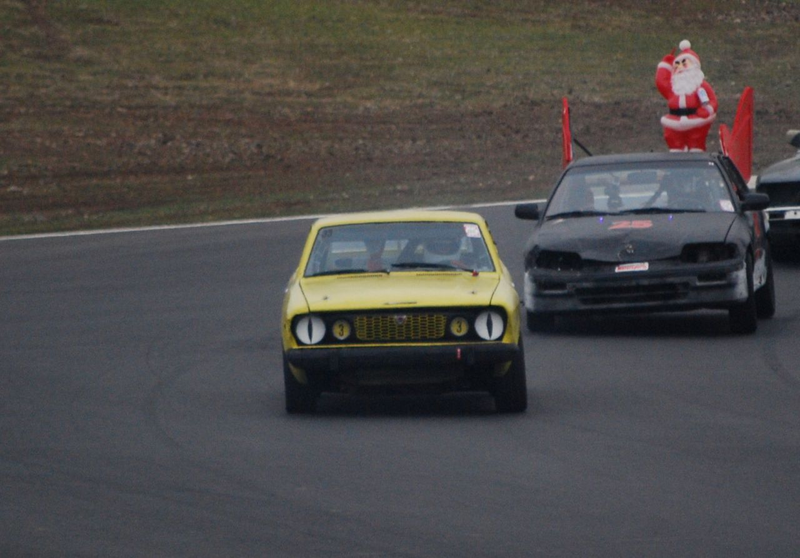 Illustration for article titled 24 Hours Of LeMons Arse Freeze-A-Palooza Über Gallery: Awesome Datsuns, Driven Nissans